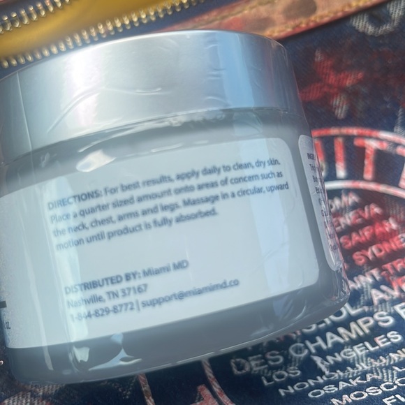 🧖🏻‍♀️ 💎 🧖🏻‍♀️• 👨🏻‍⚕️ MIAMIMD x Advanced Crepe Fix 💎🧖🏻‍♀️💎 - Picture 3 of 4